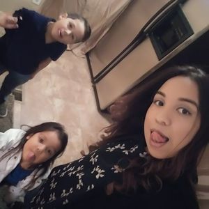 Meet your Posher, Karla